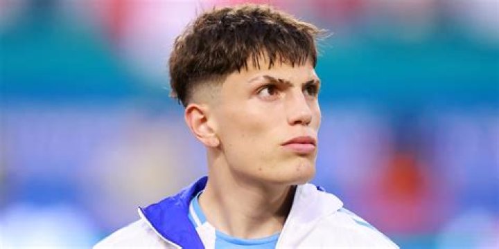 Alejandro Garnacho: Unveiling His Height And Weight