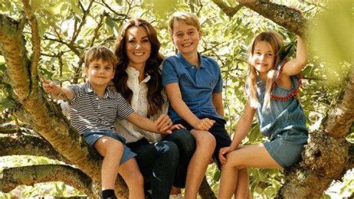 Bebe Neuwirth's Journey As A Mother: Exploring Her Kids