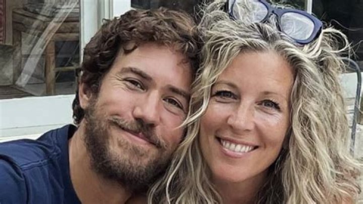 Exploring The Wes Ramsey And Laura Wright Age Difference