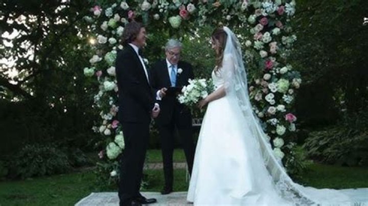 The Marriage Scoop: Liz Gillies Weds In A Star-Studded Ceremony
