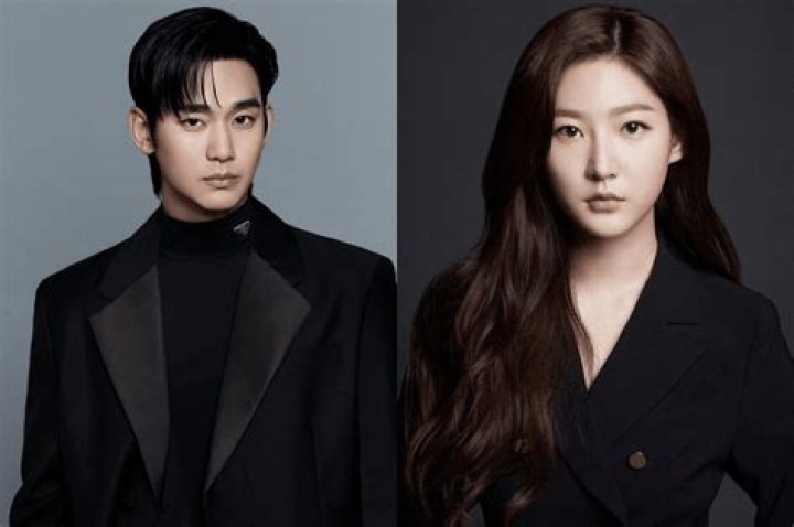 The Ultimate Guide: Unveiling The Relationship Between Kim Soo Hyun And Seo Yea Ji