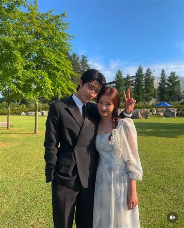 Unveiling The Bond: Hwang In Yeop And His Brother