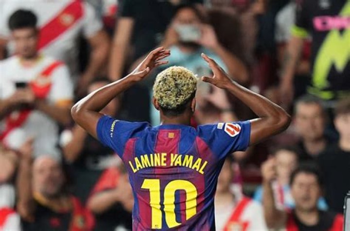 Unveiling The Earnings: How Much Does Lamine Yamal Make?